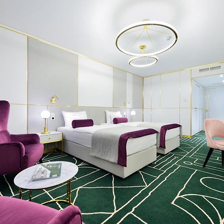 Hotel Ferreus Modern Art Deco Cracovia Esterno foto Deluxe room