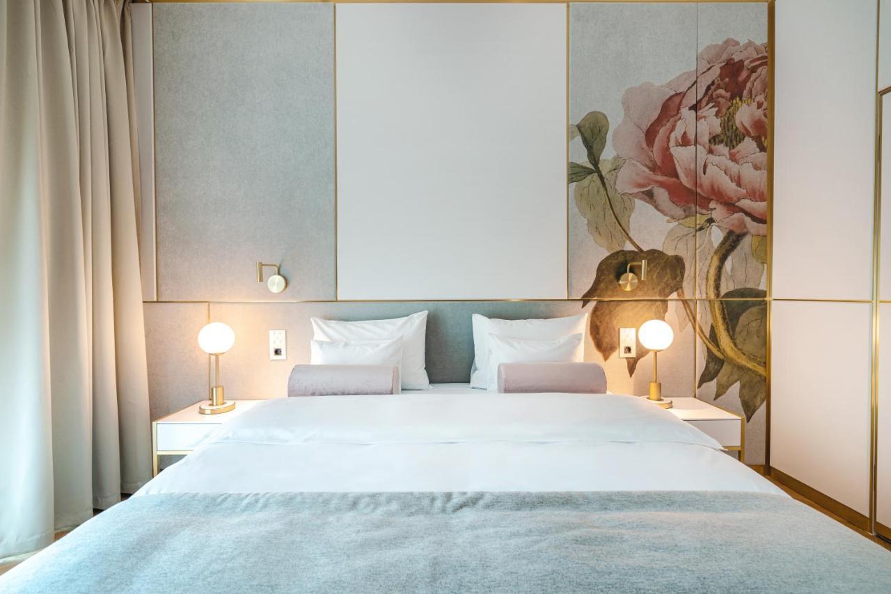 Hotel Ferreus Modern Art Deco Cracovia Esterno foto A bedroom at the hotel