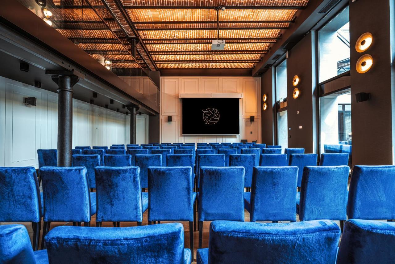 Hotel Ferreus Modern Art Deco Cracovia Esterno foto The auditorium